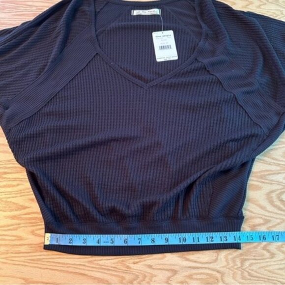 Free People  Santa Clara Long long Sleeve V-neck Black, NEW… - Picture 5 of 8